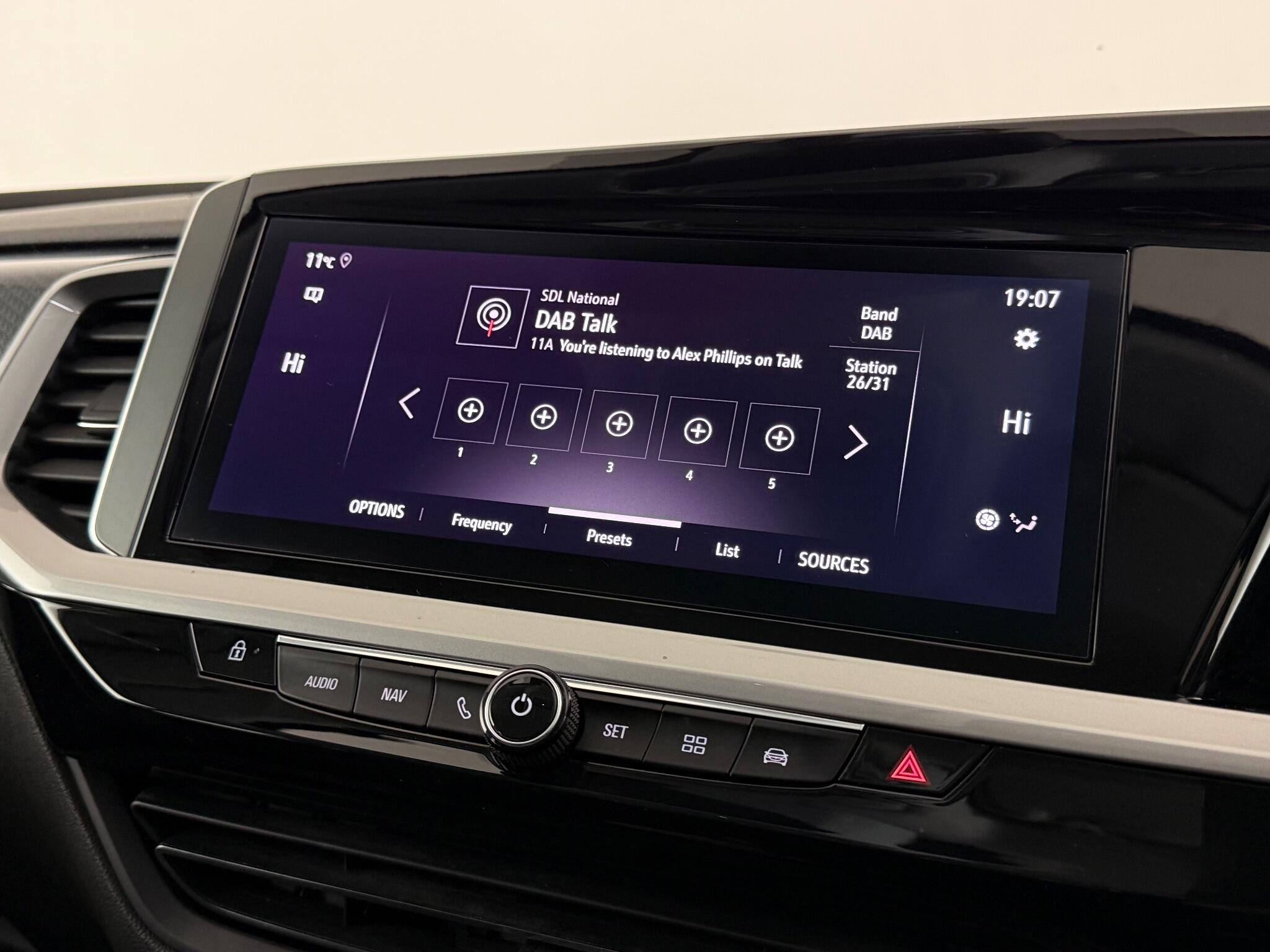 Vauxhall Grandland view 27
