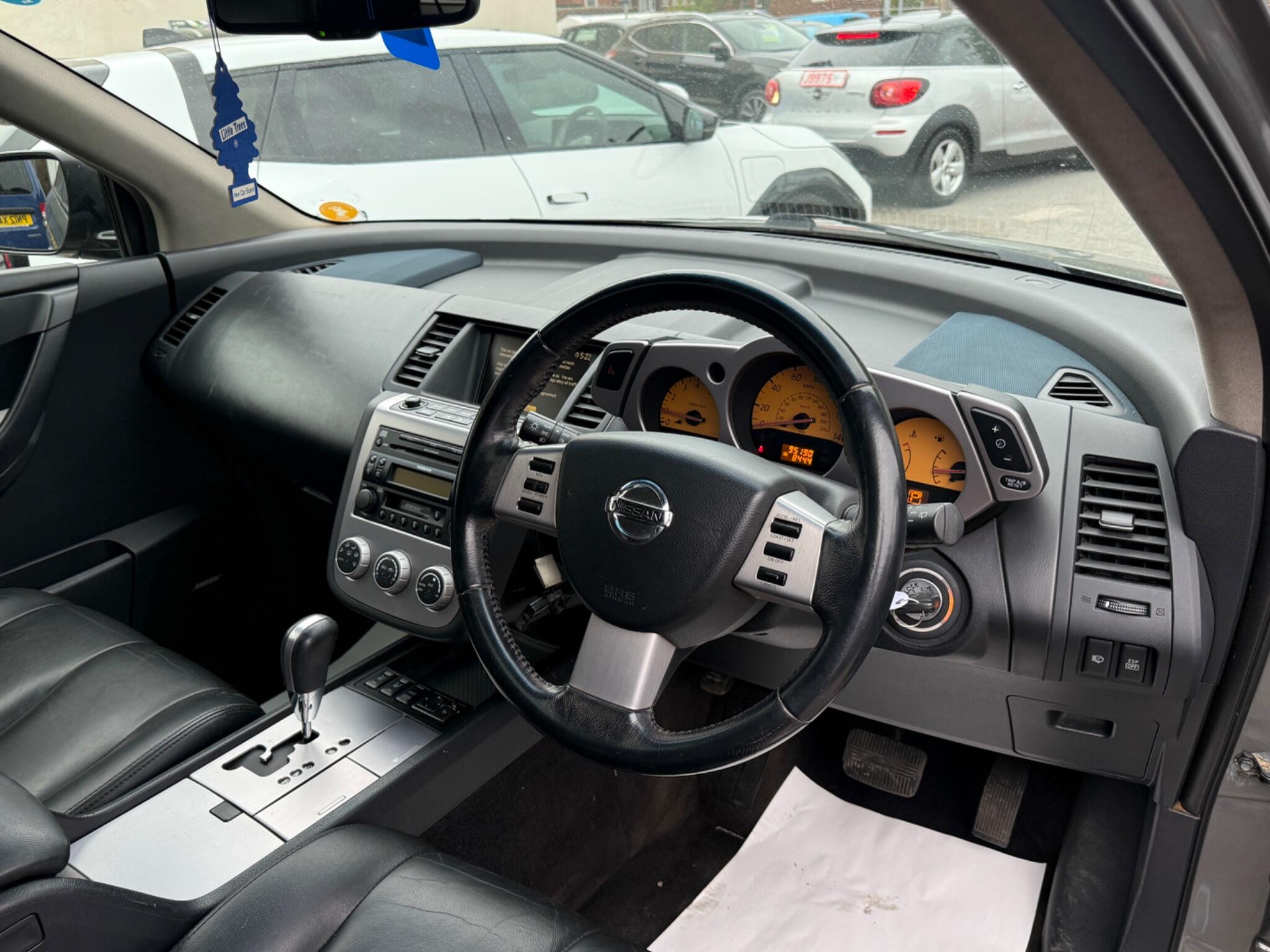 Nissan Murano - Image 28