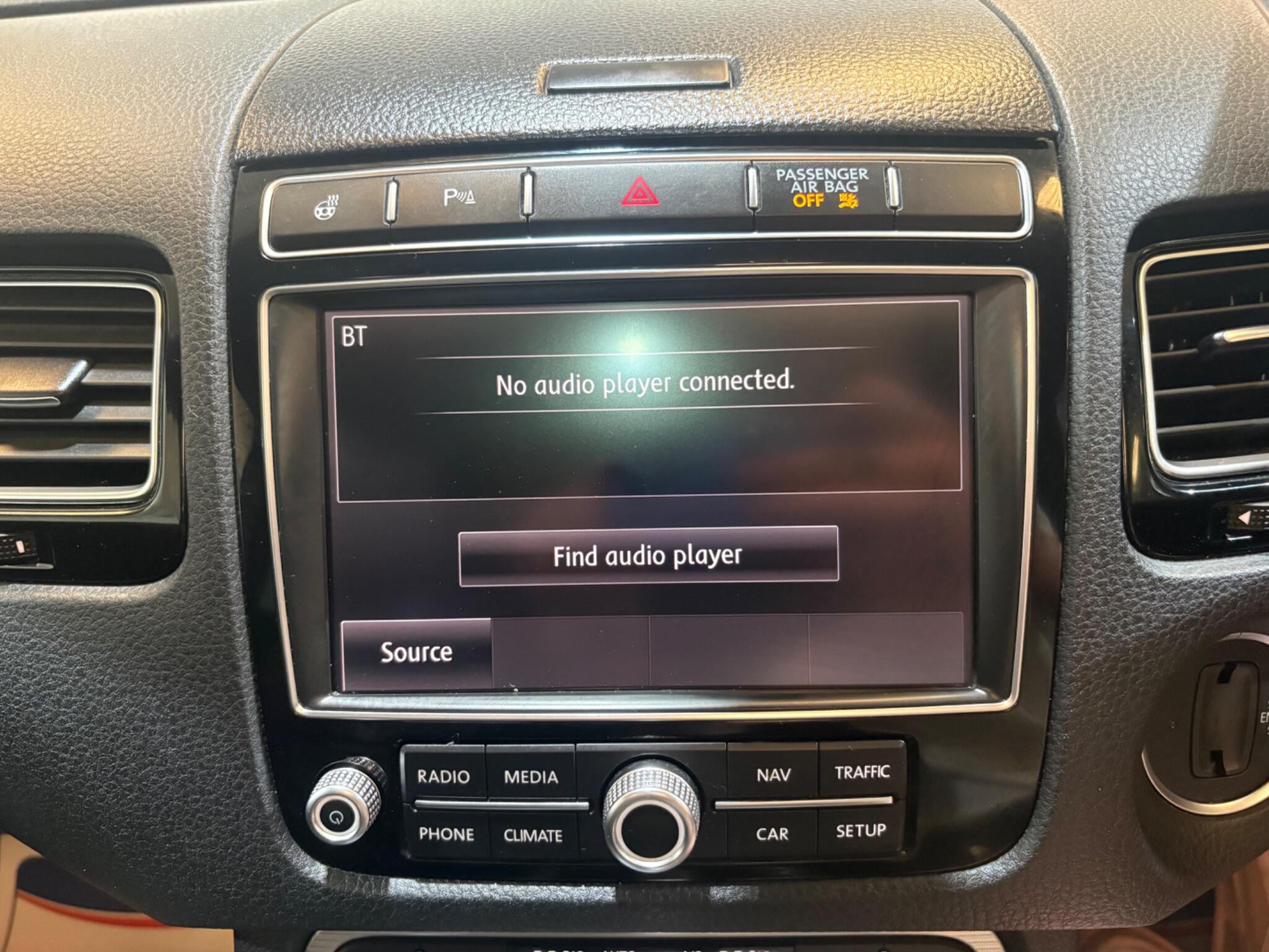 Volkswagen Touareg view 23