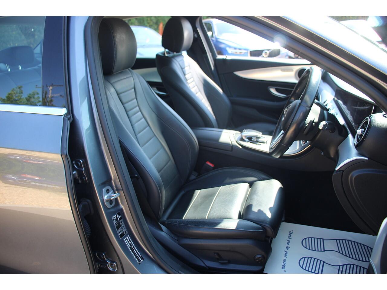 Mercedes-Benz E Class view 15
