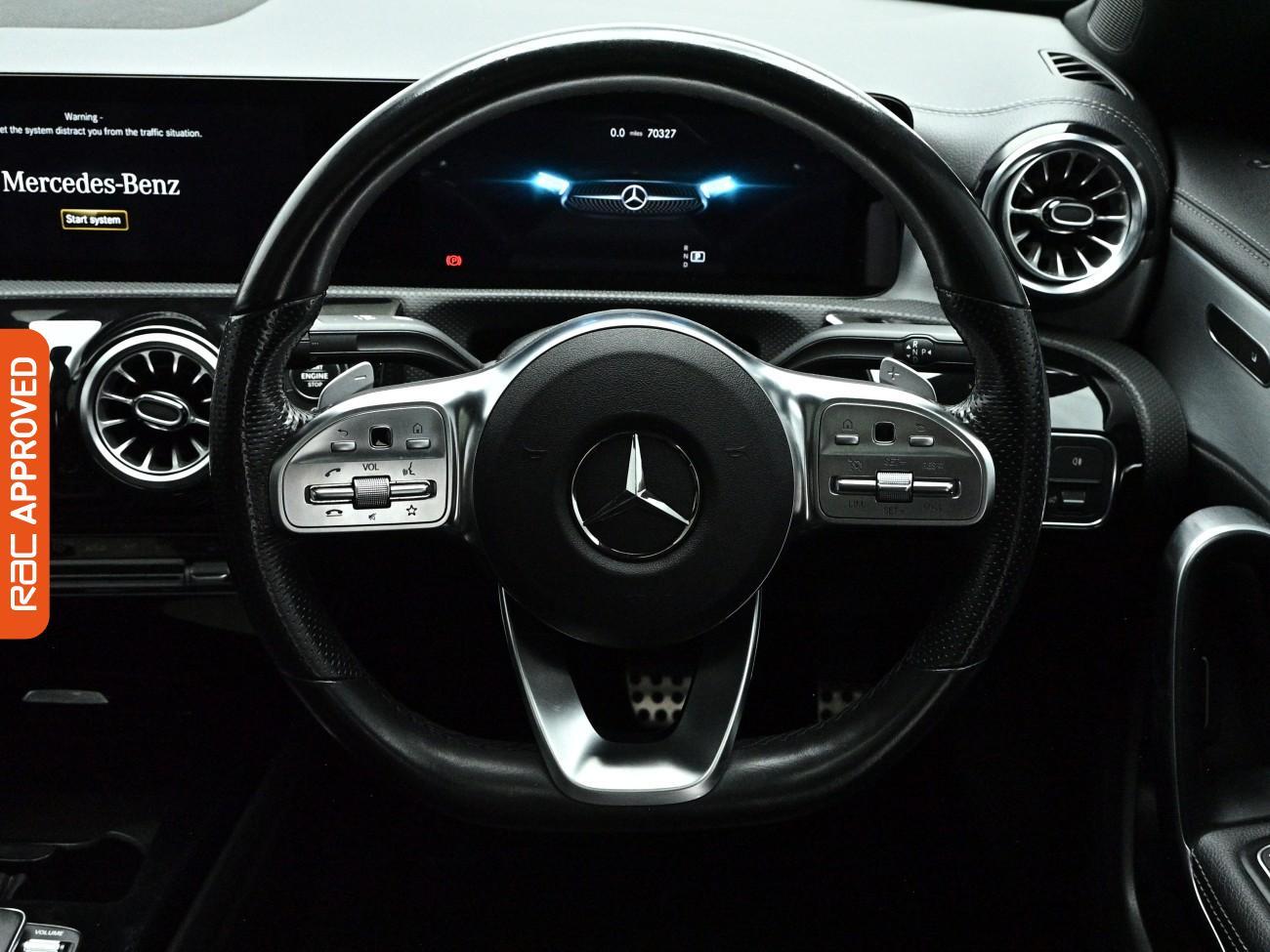 Mercedes-Benz Cla view 9