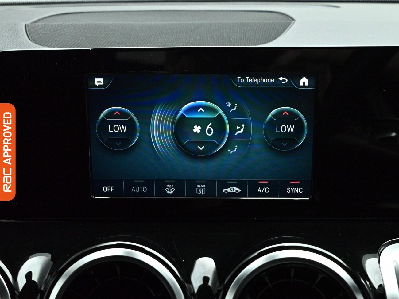 Mercedes-Benz GLB view 18