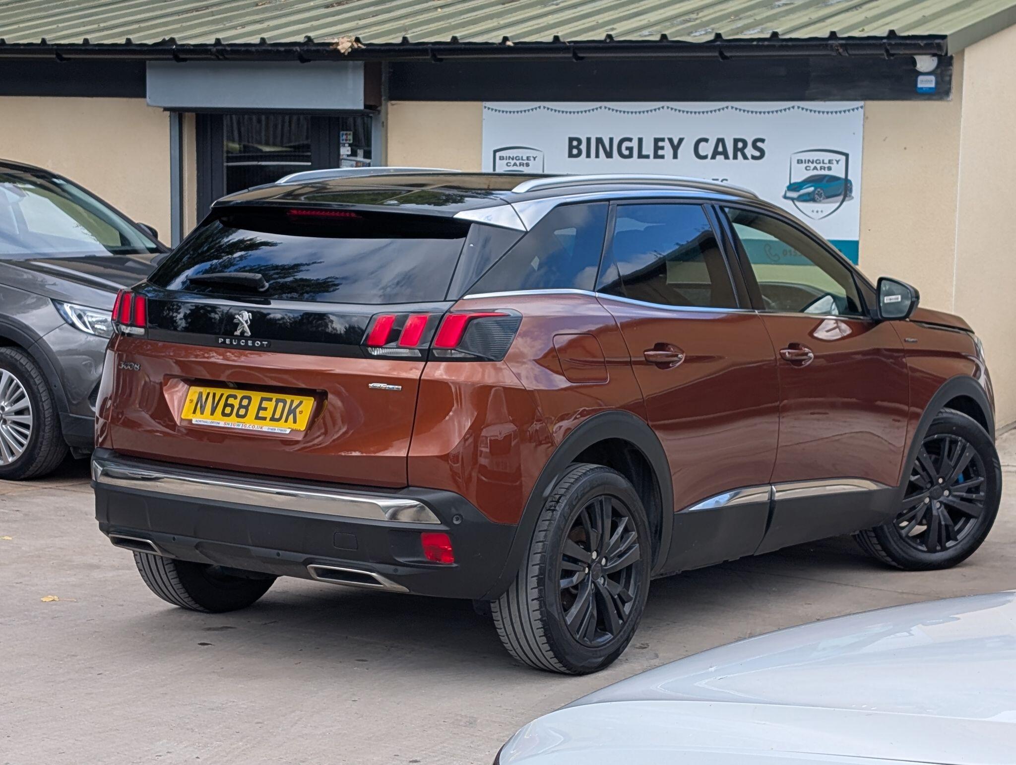 Peugeot 3008 view 8