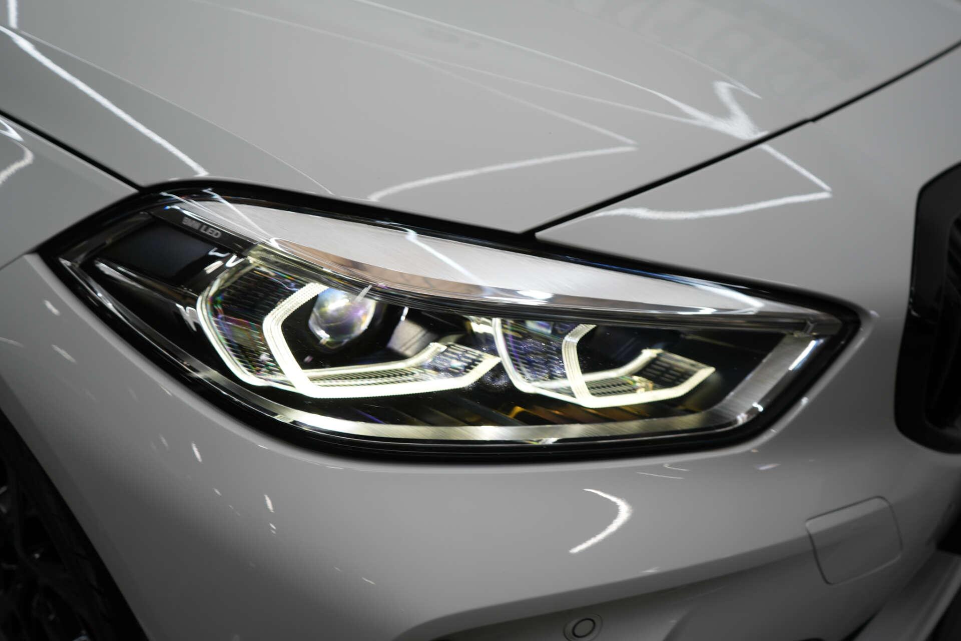 BMW 1 Series view 44