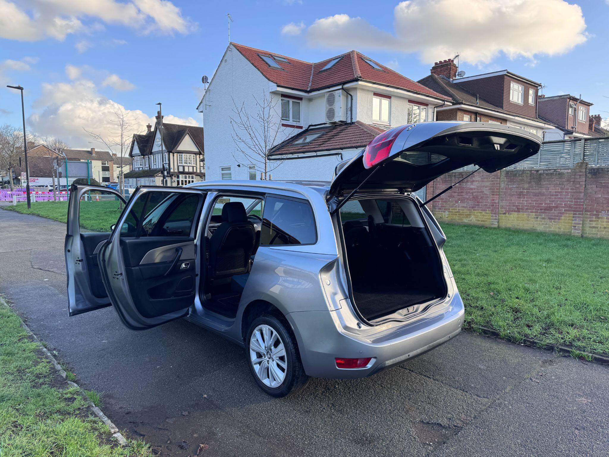 2018 Citroen Grand C4 Picasso image 34