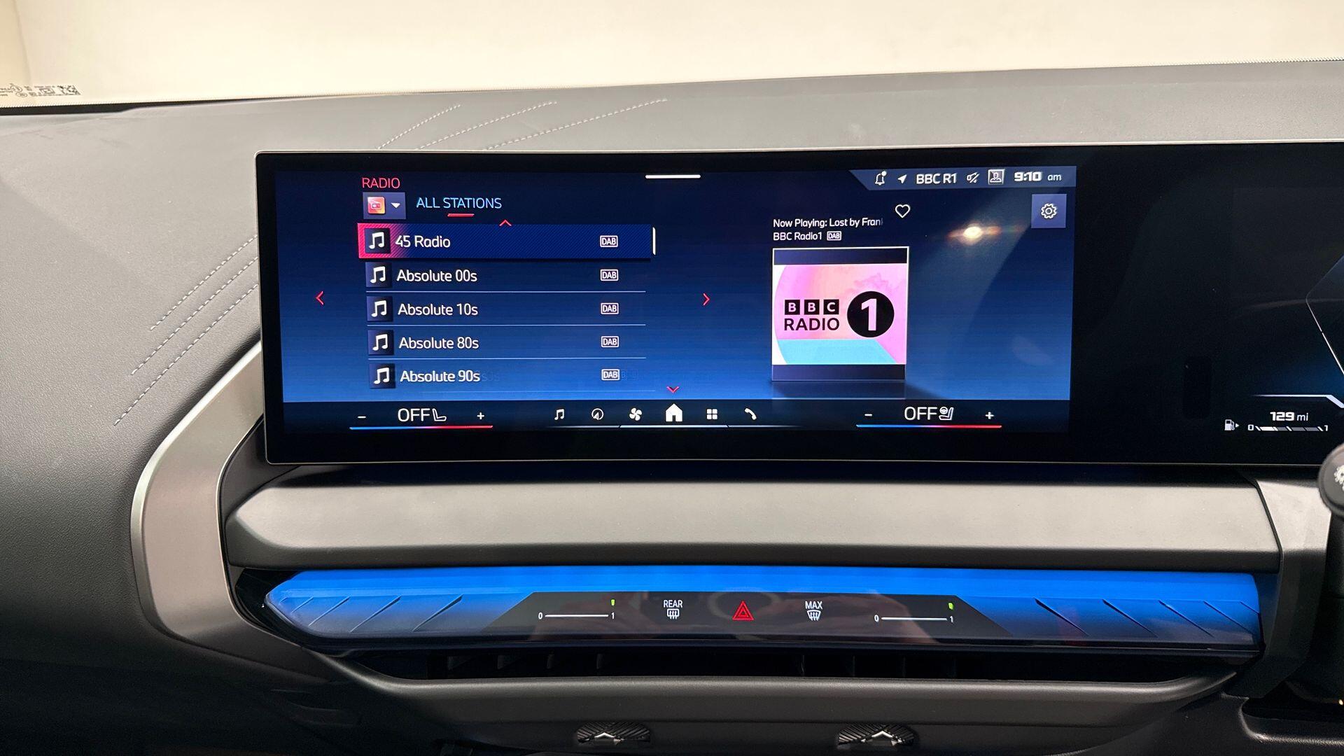 BMW X3 view 8