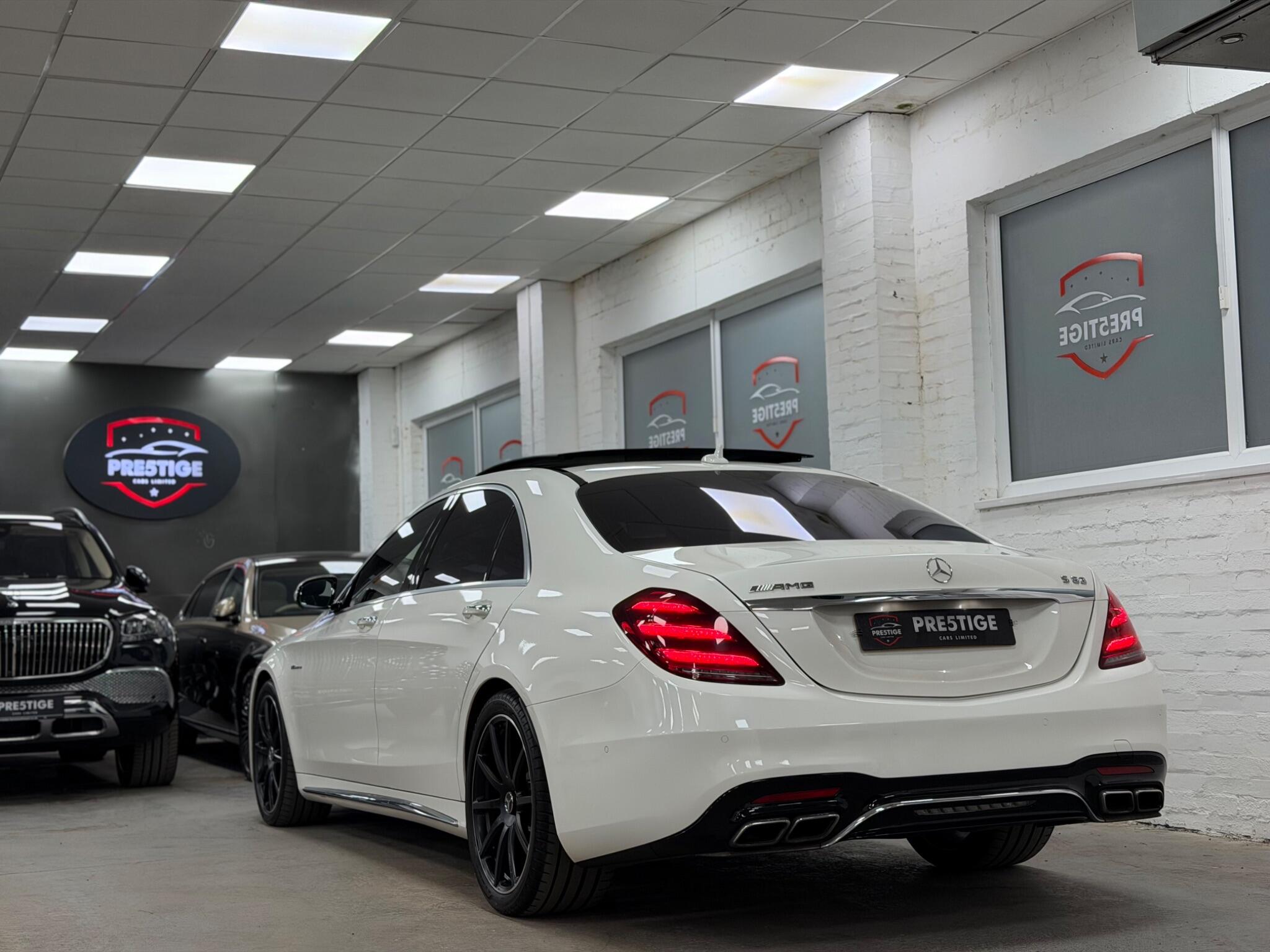 Mercedes-Benz S-Class view 48