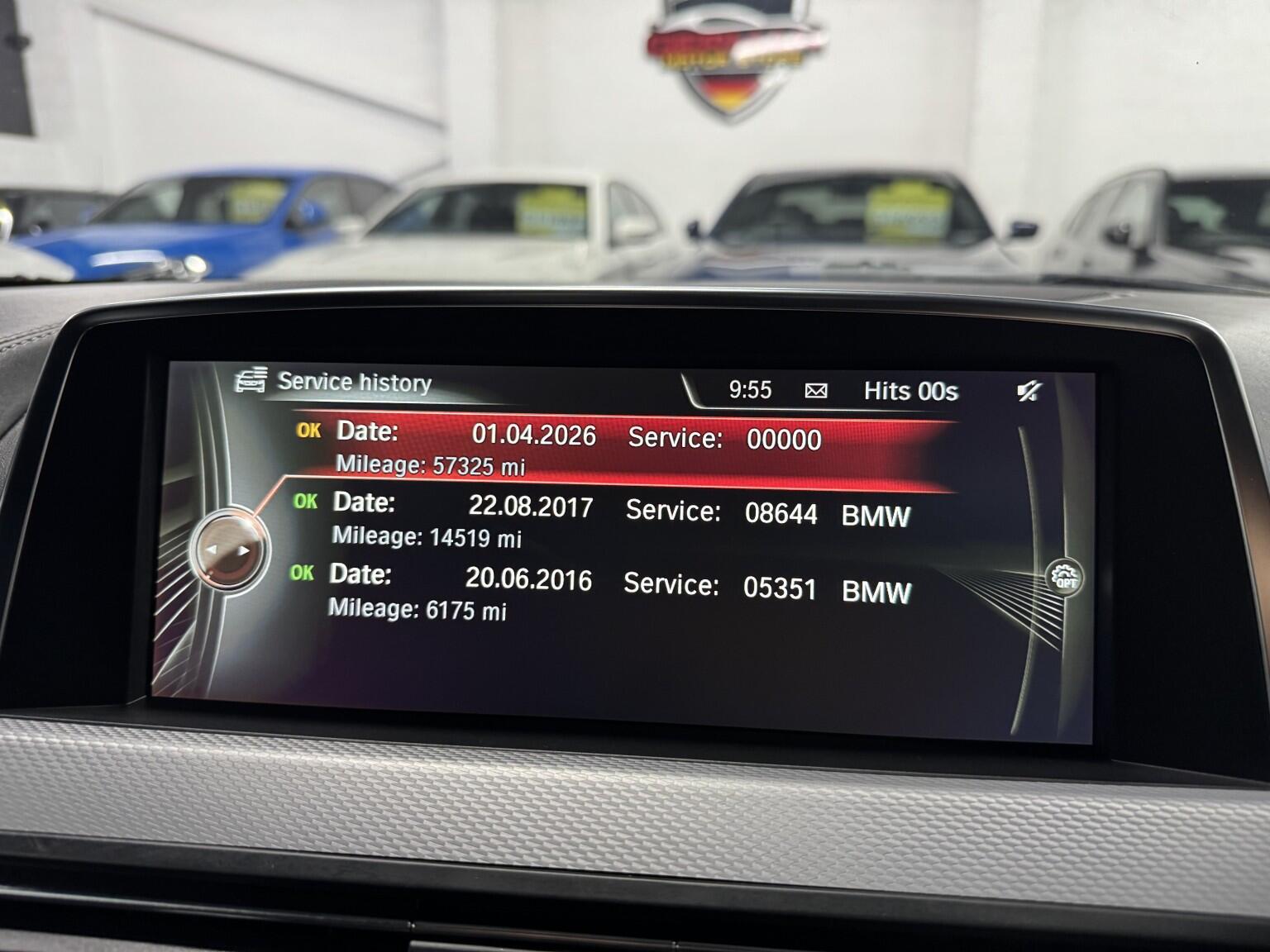 BMW 6 Series view 24