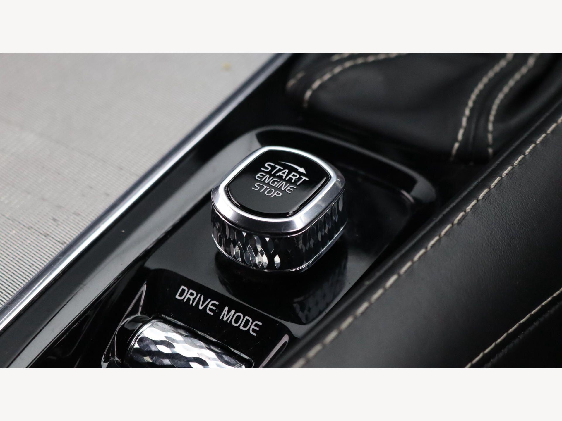 Volvo V90 view 28