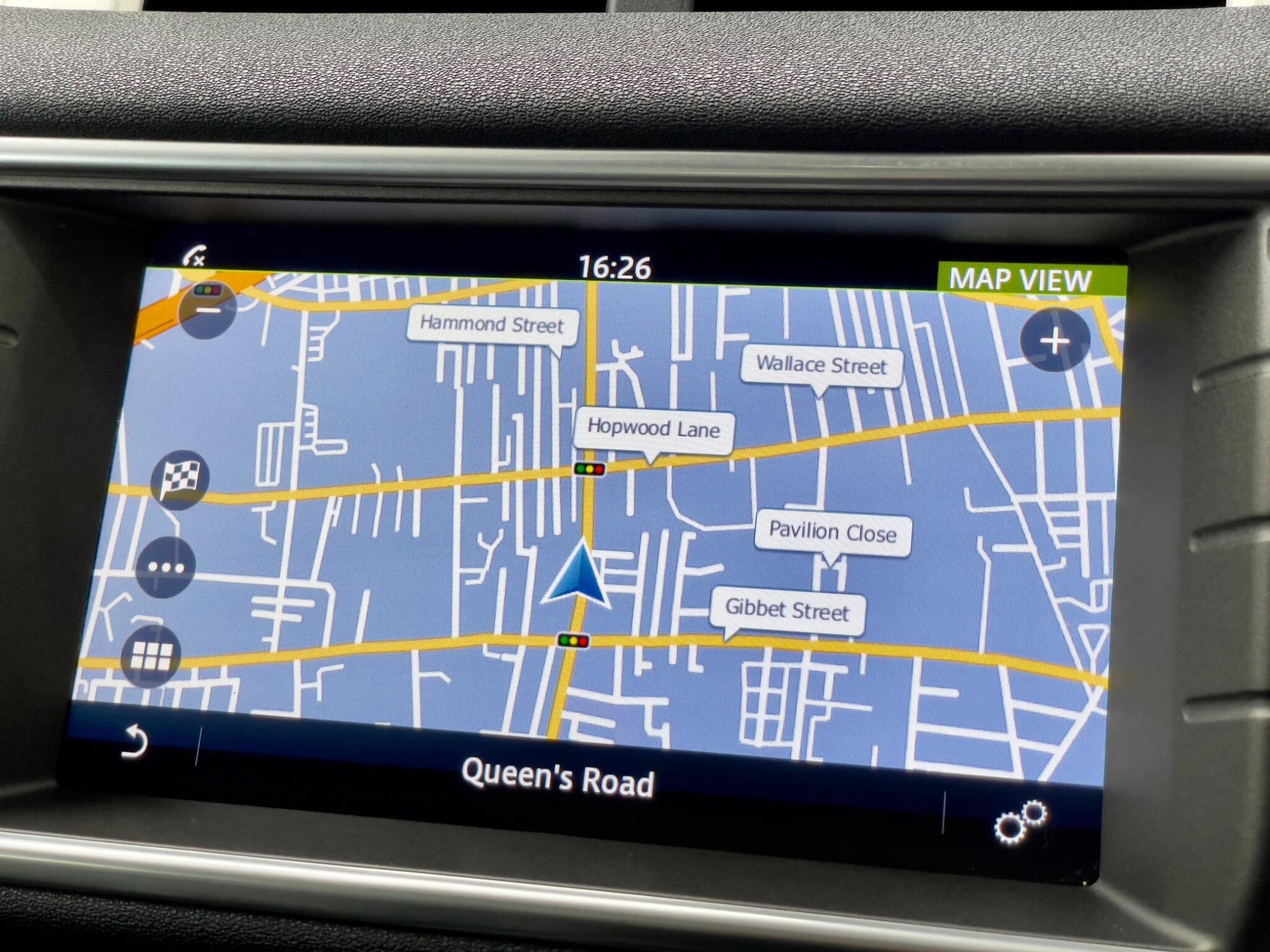 Land Rover Range Rover Evoque view 10