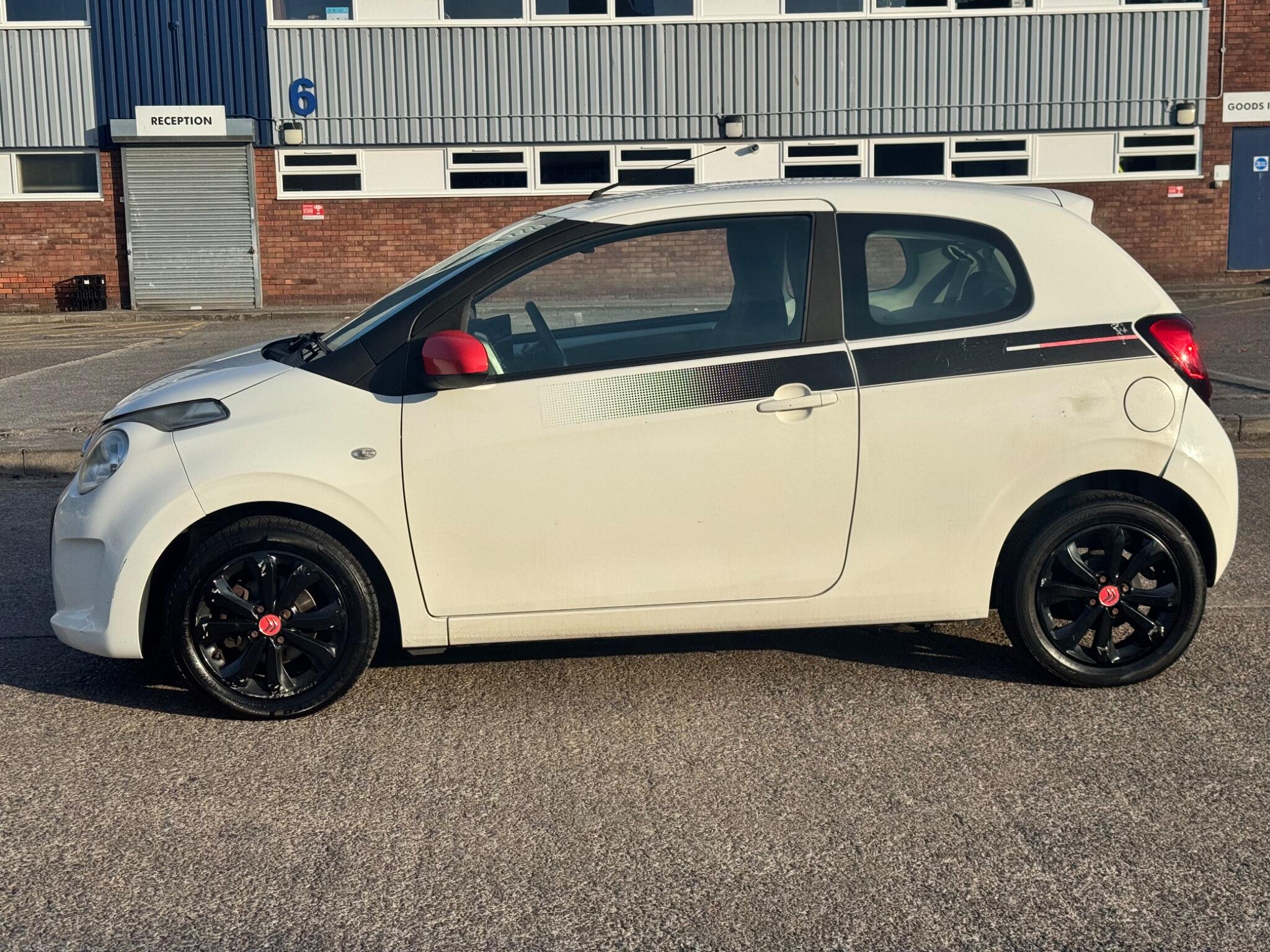 Citroen C1 view 9