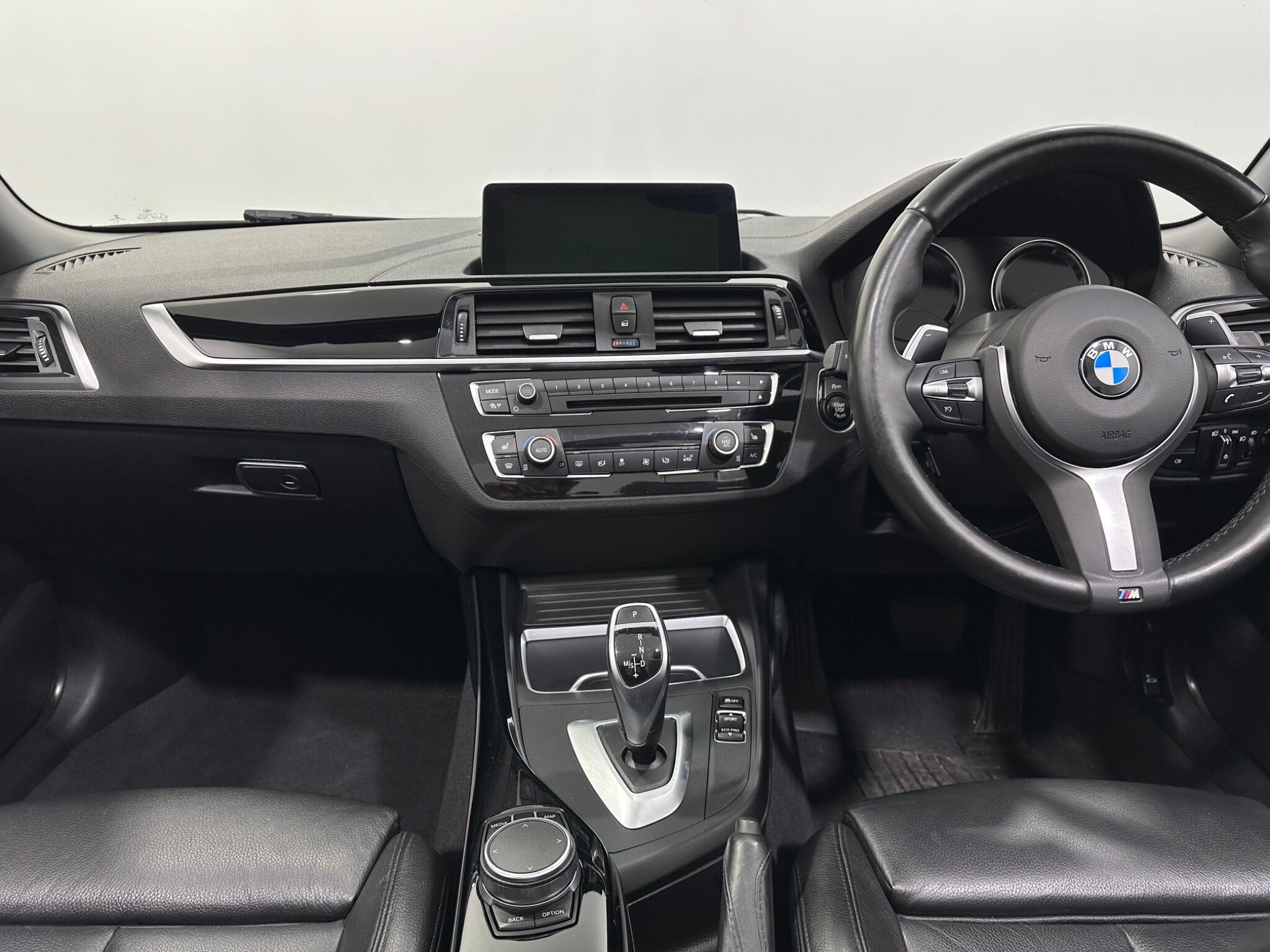BMW 2 Series view 20