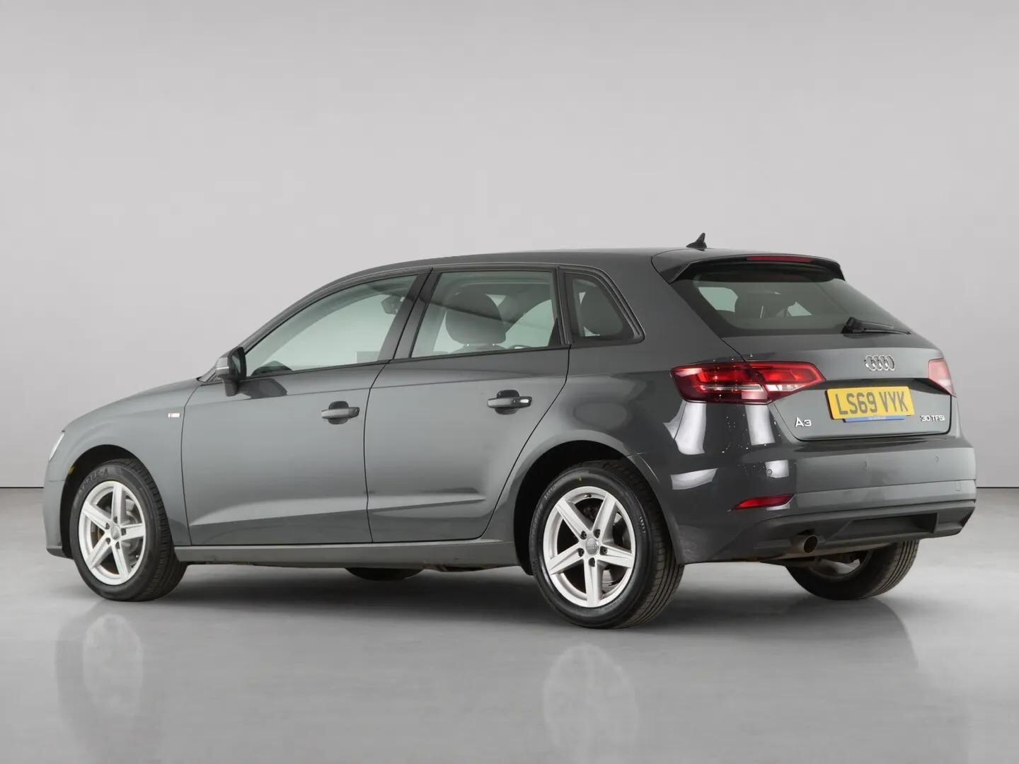 Audi A3 view 6