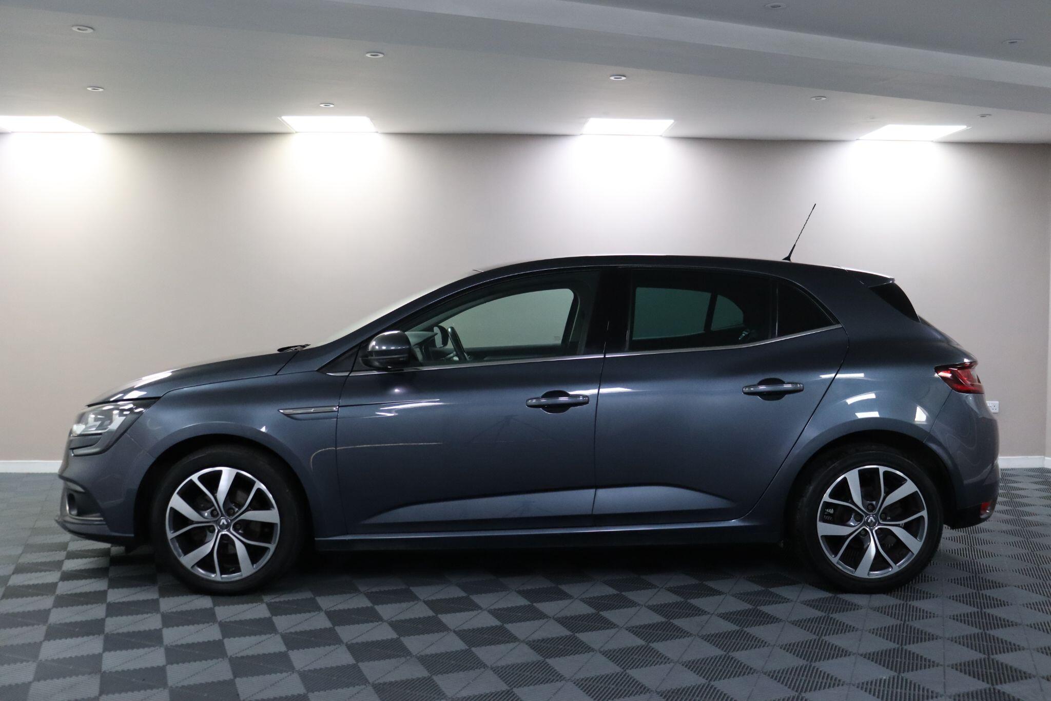 Renault Megane view 18