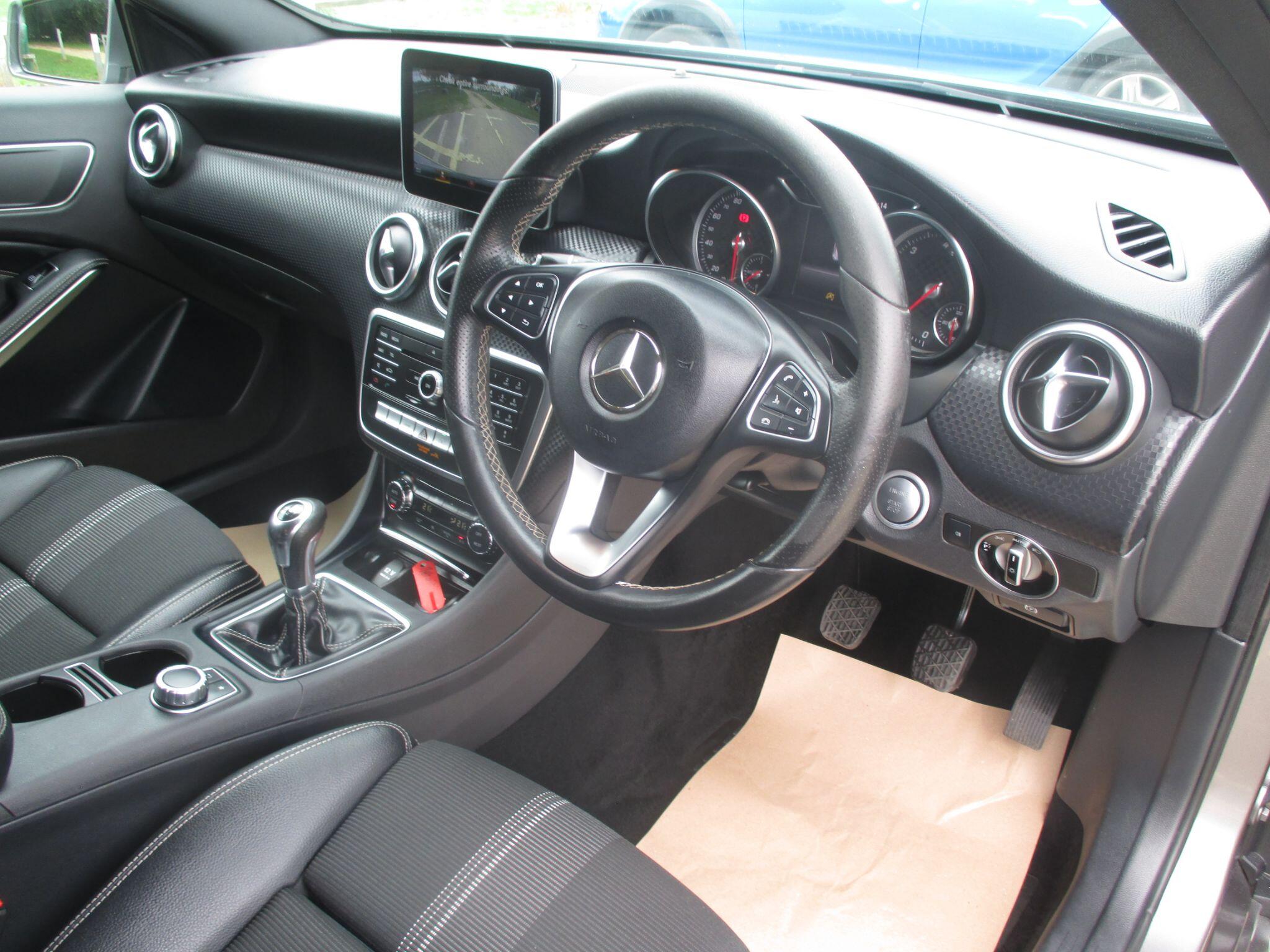 Mercedes-Benz A-Class view 25