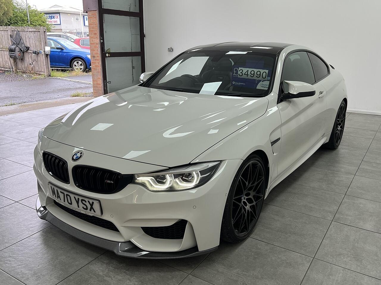 BMW M4 view 6