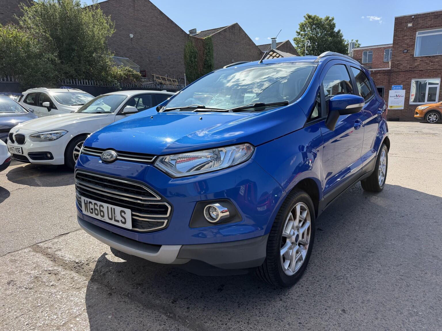 Ford Ecosport view 11