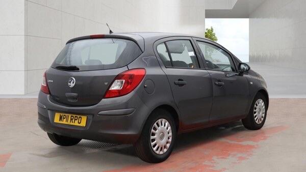 Vauxhall Corsa view 3