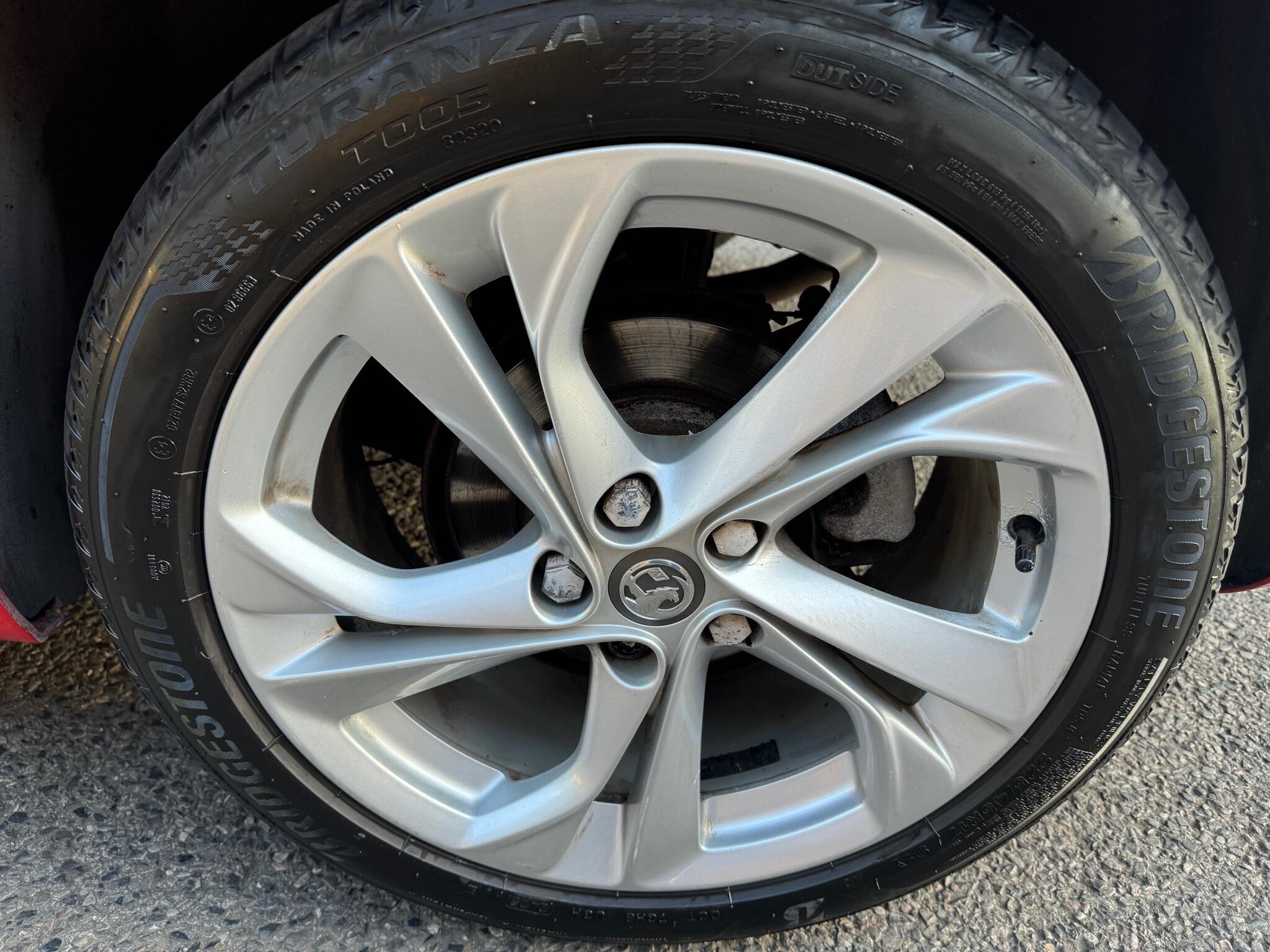 Vauxhall Astra view 18