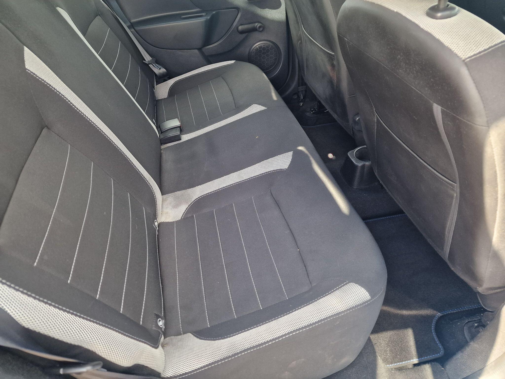 Dacia Sandero view 27