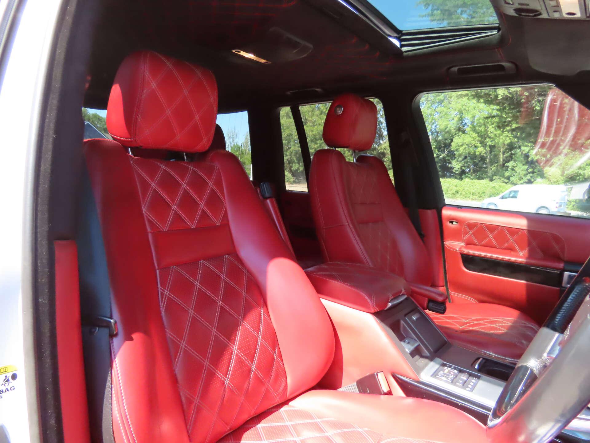 Land Rover Range Rover view 13
