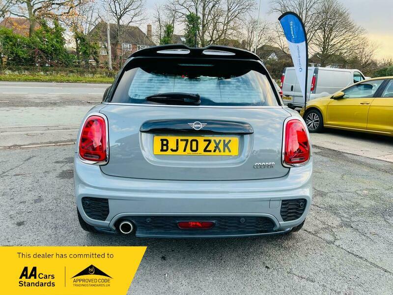 2020 MINI Hatch 1.5 Cooper Sport Steptronic Euro 6 (s/s) 5dr • 44,000 miles image 6