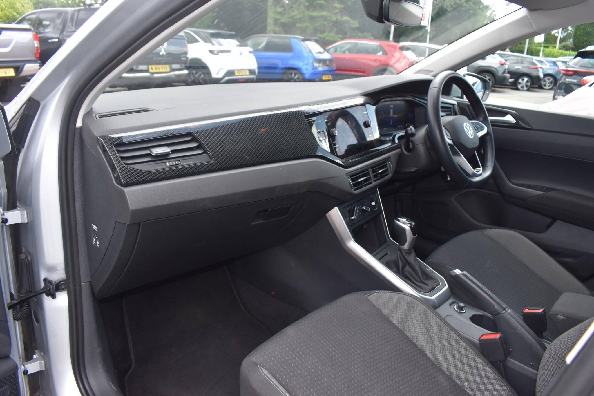 Polo - 1.0 TSI Life DSG Euro 6 (s/s) 5dr - Image 17