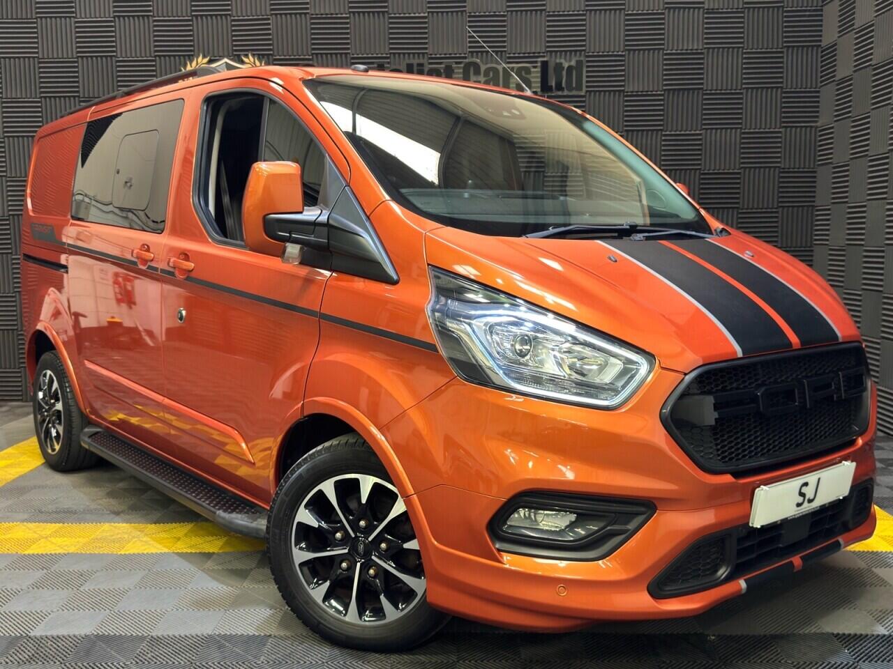 Ford Transit Custom main image