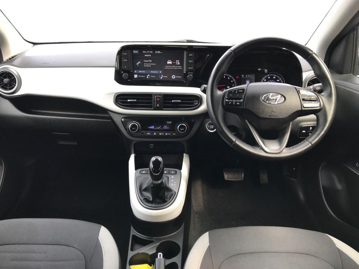 Hyundai I10 view 4