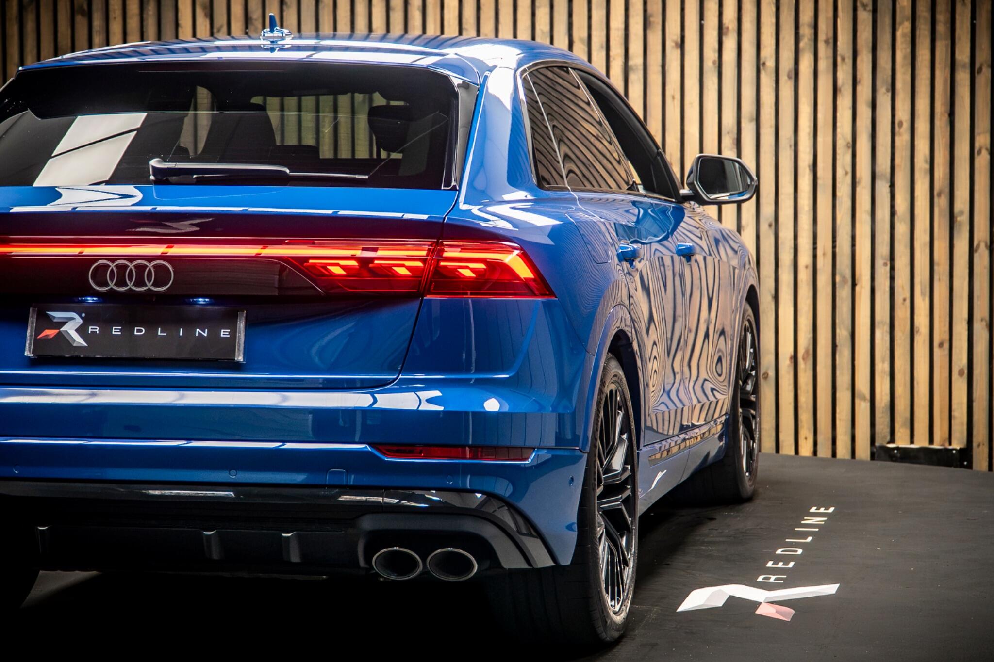 Audi SQ8 view 20