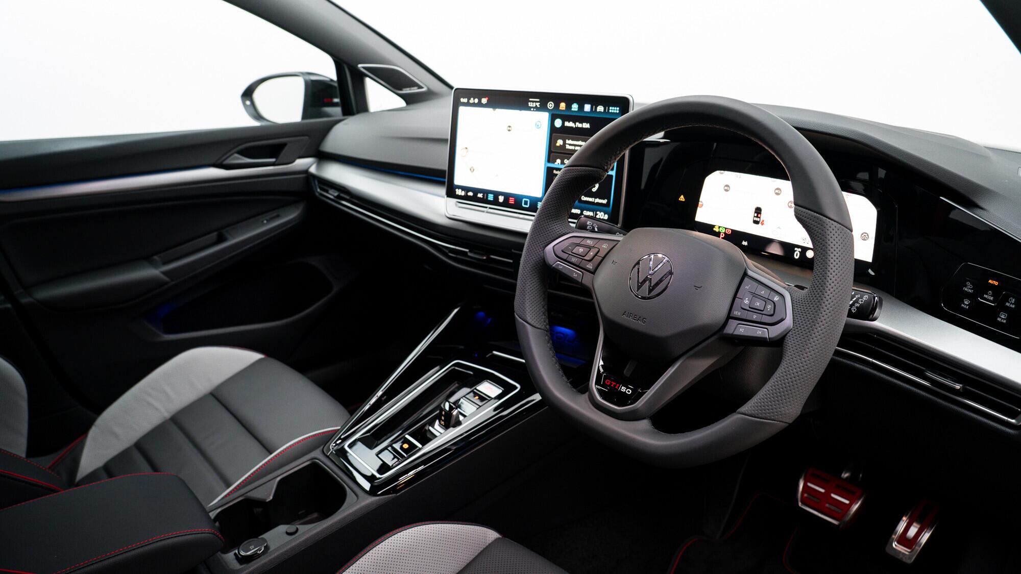 Volkswagen Golf view 43