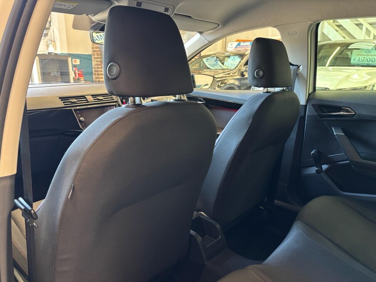 SEAT Ibiza view 23