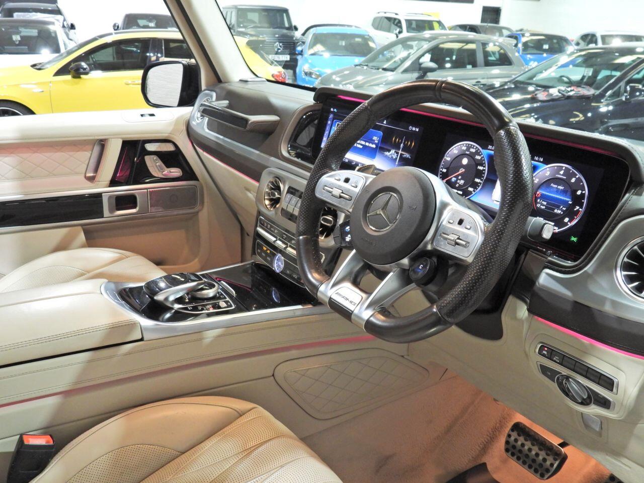 Mercedes-Benz G-Class view 4
