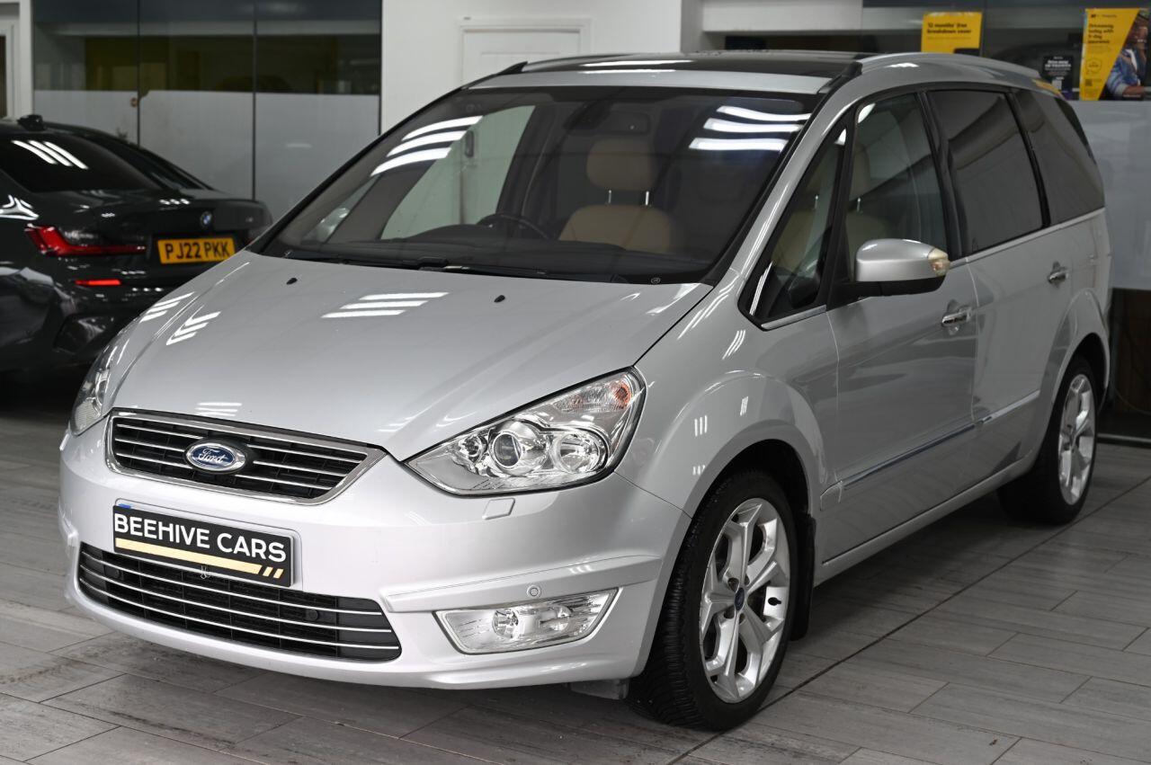 Ford Galaxy view 5