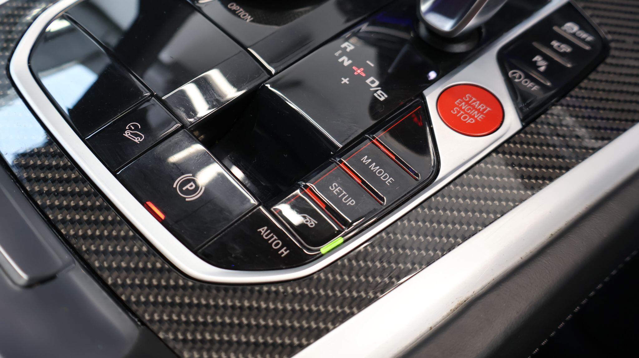 BMW X5 M view 19