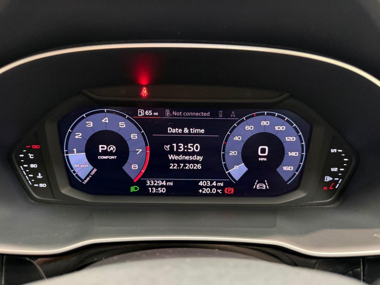 Audi Q3 view 31