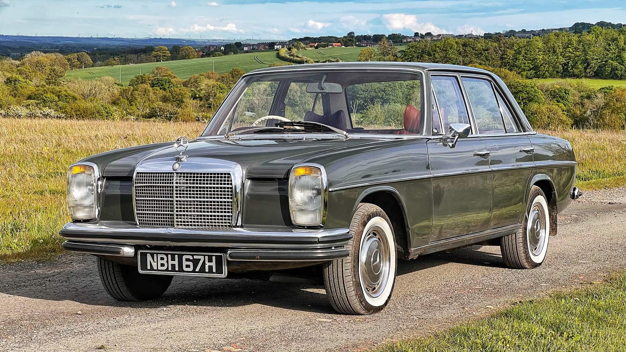 Mercedes-Benz 250