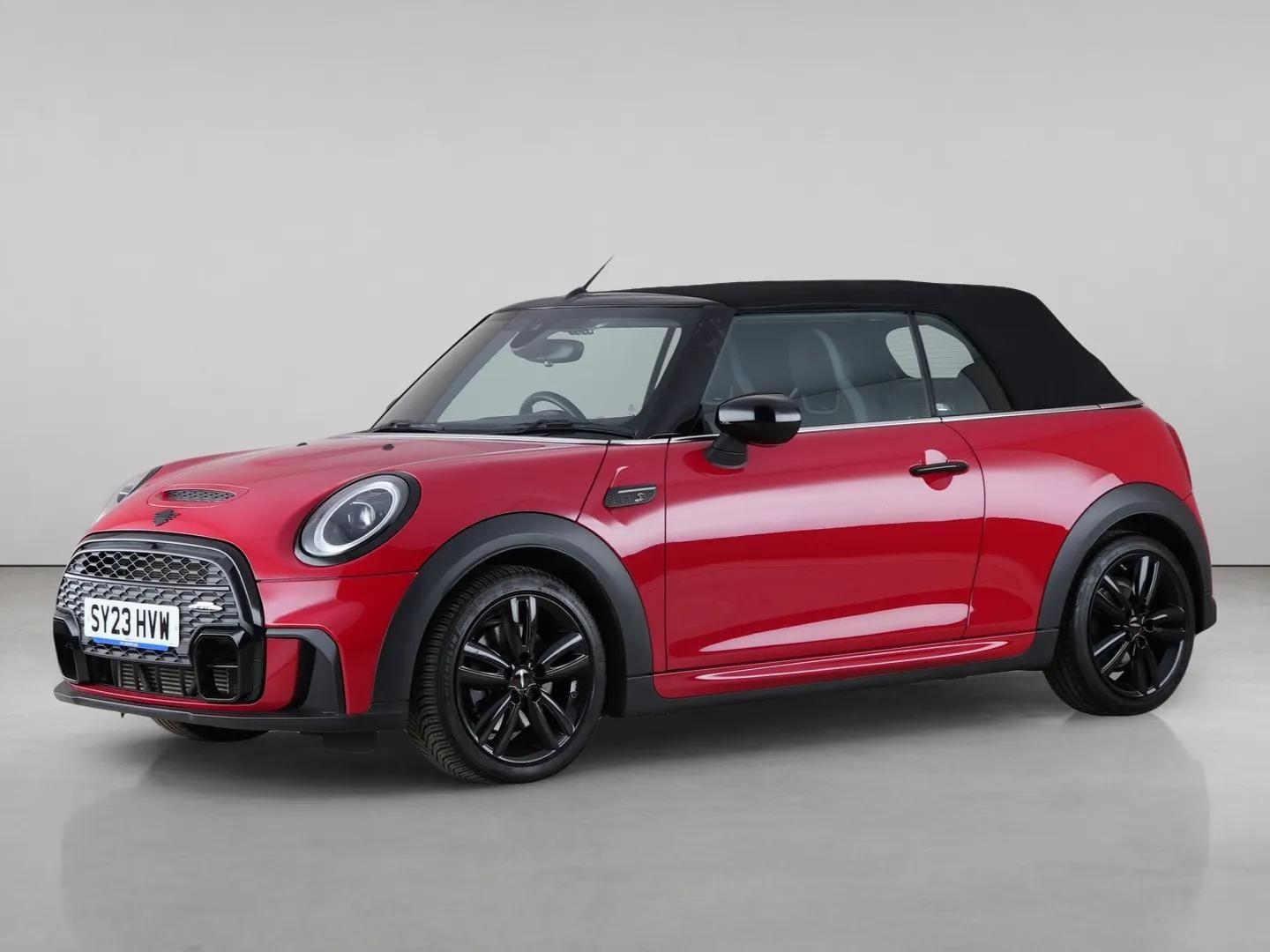 Mini Convertible view 8