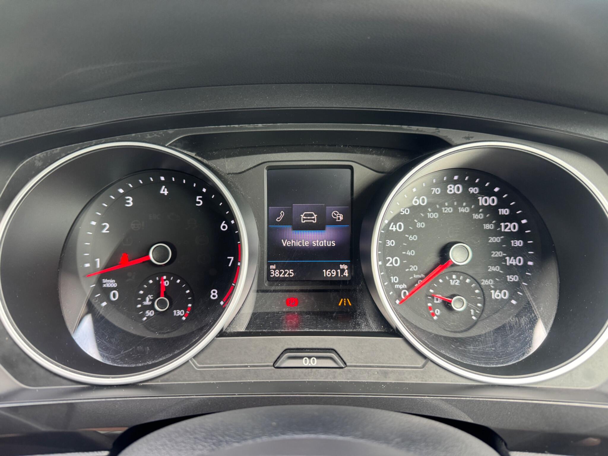 Volkswagen Tiguan view 64
