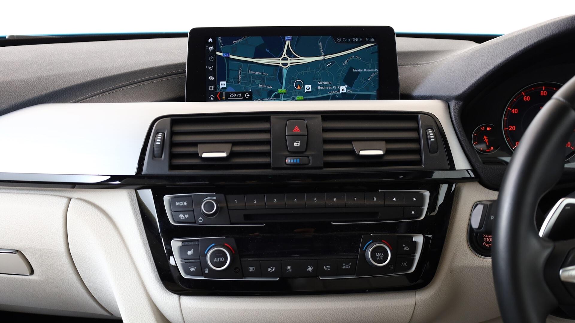 BMW 4 Series view 8