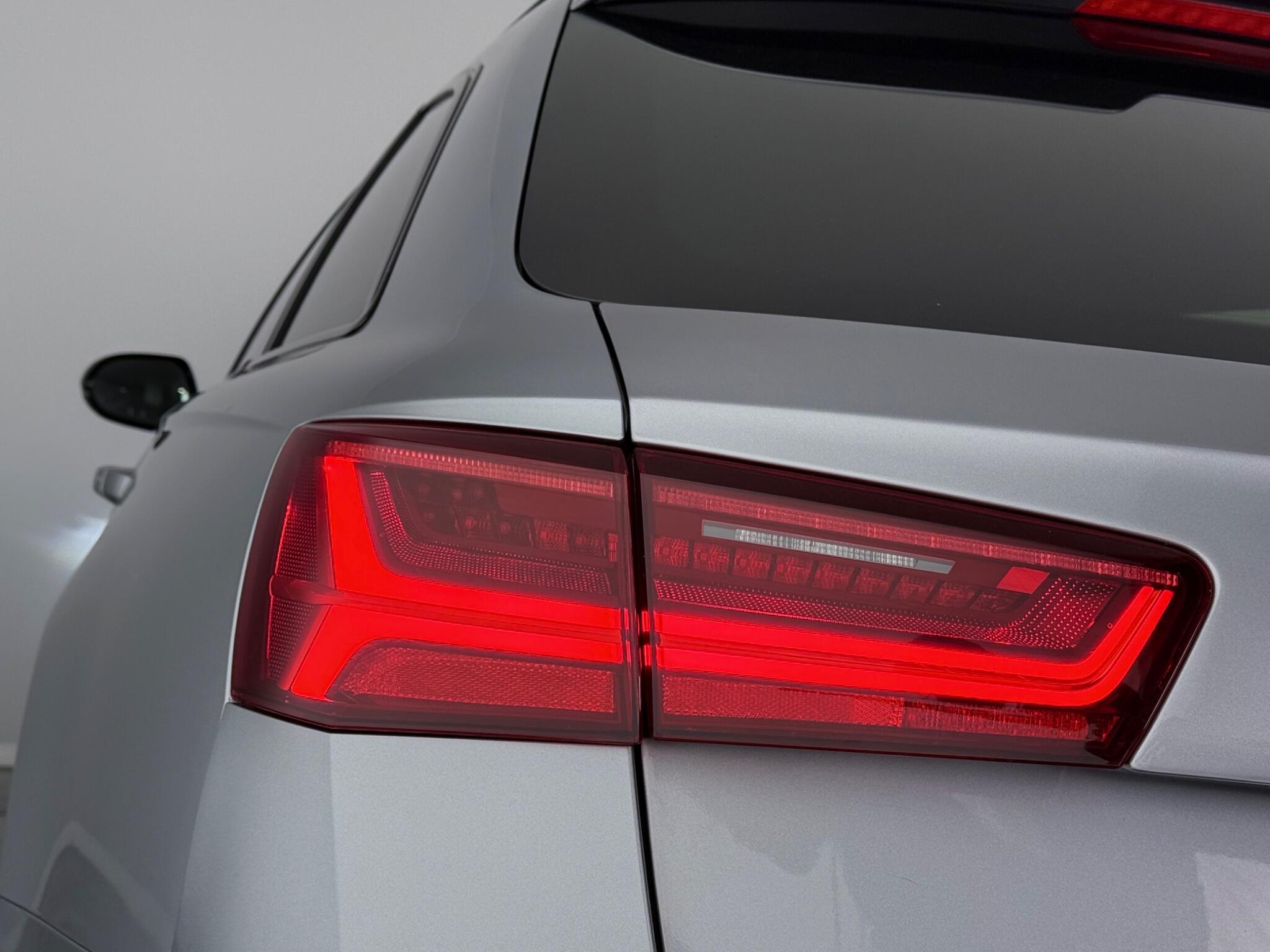 Audi A6 view 6
