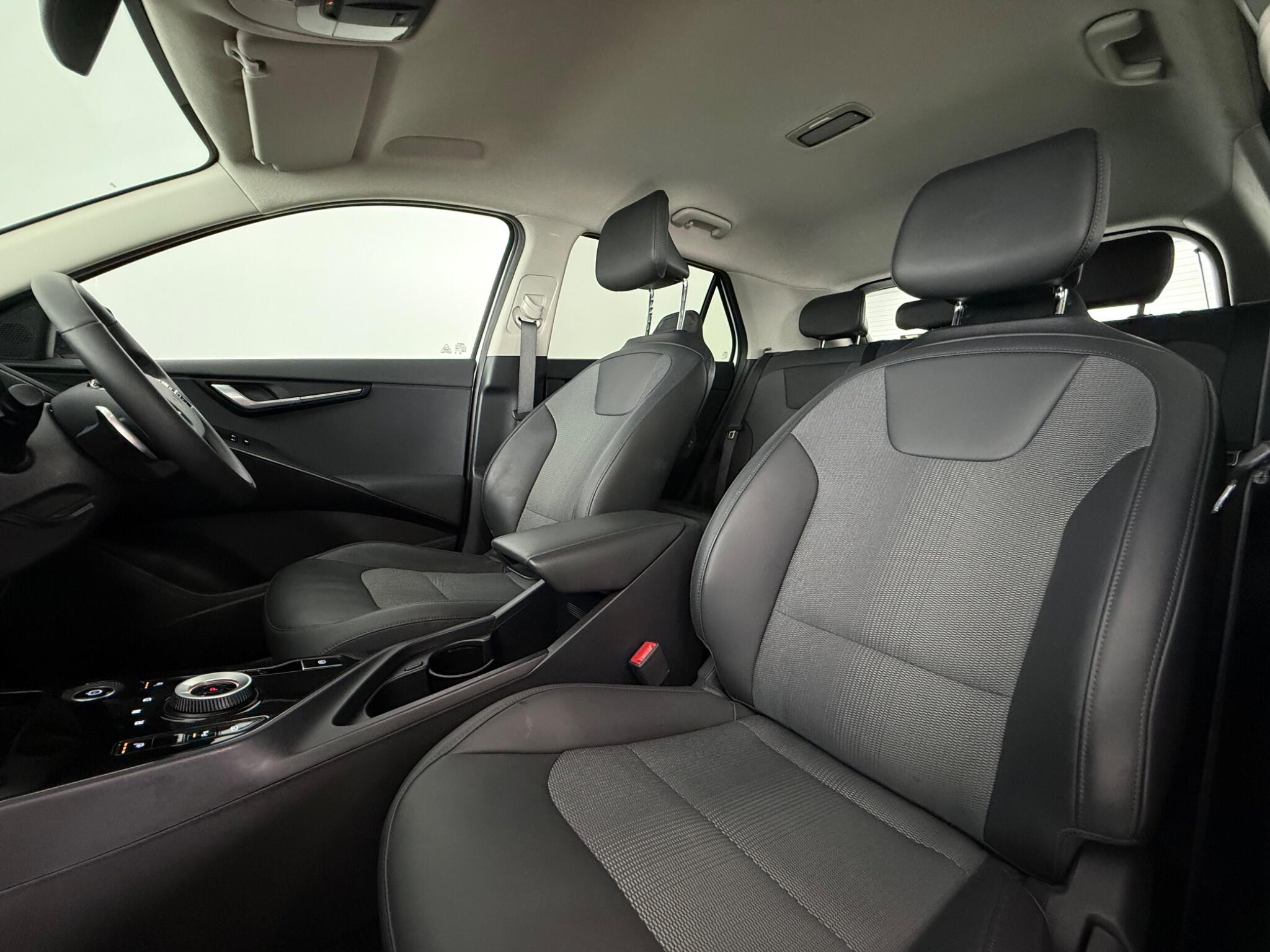 Kia Niro view 26