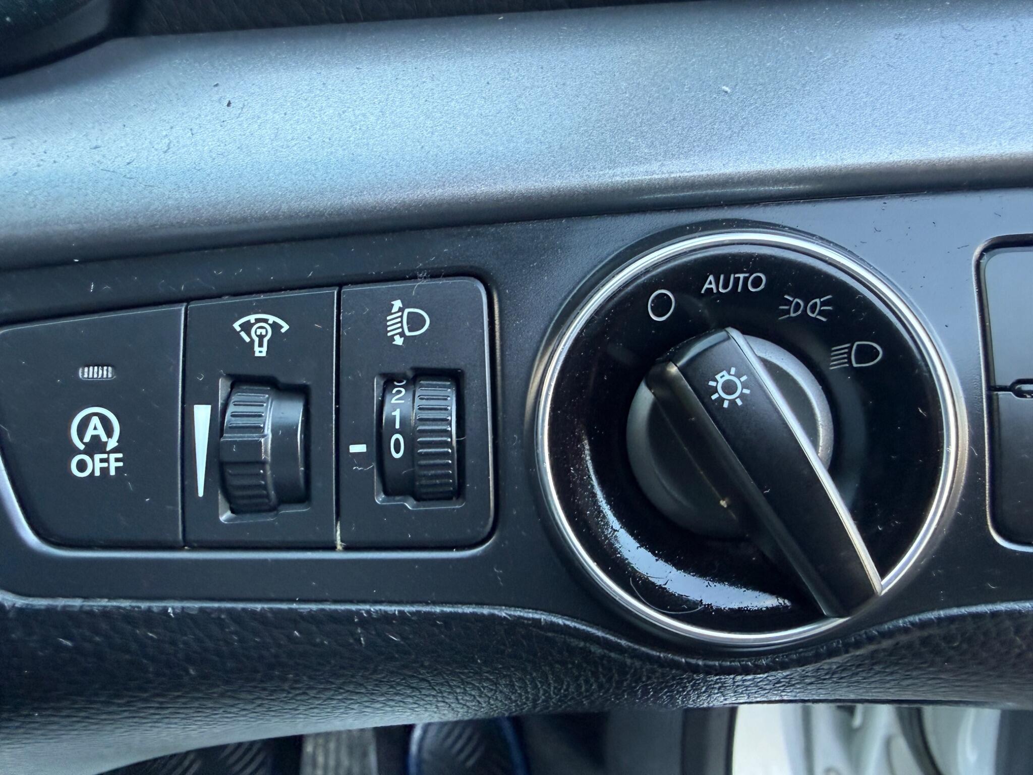 2015 Hyundai i40 image 13