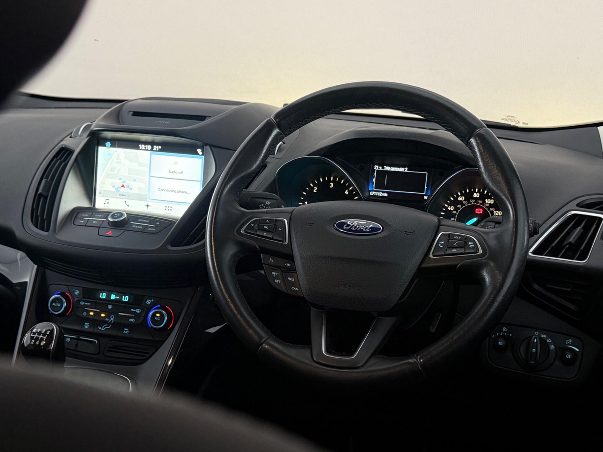 Ford Kuga view 11