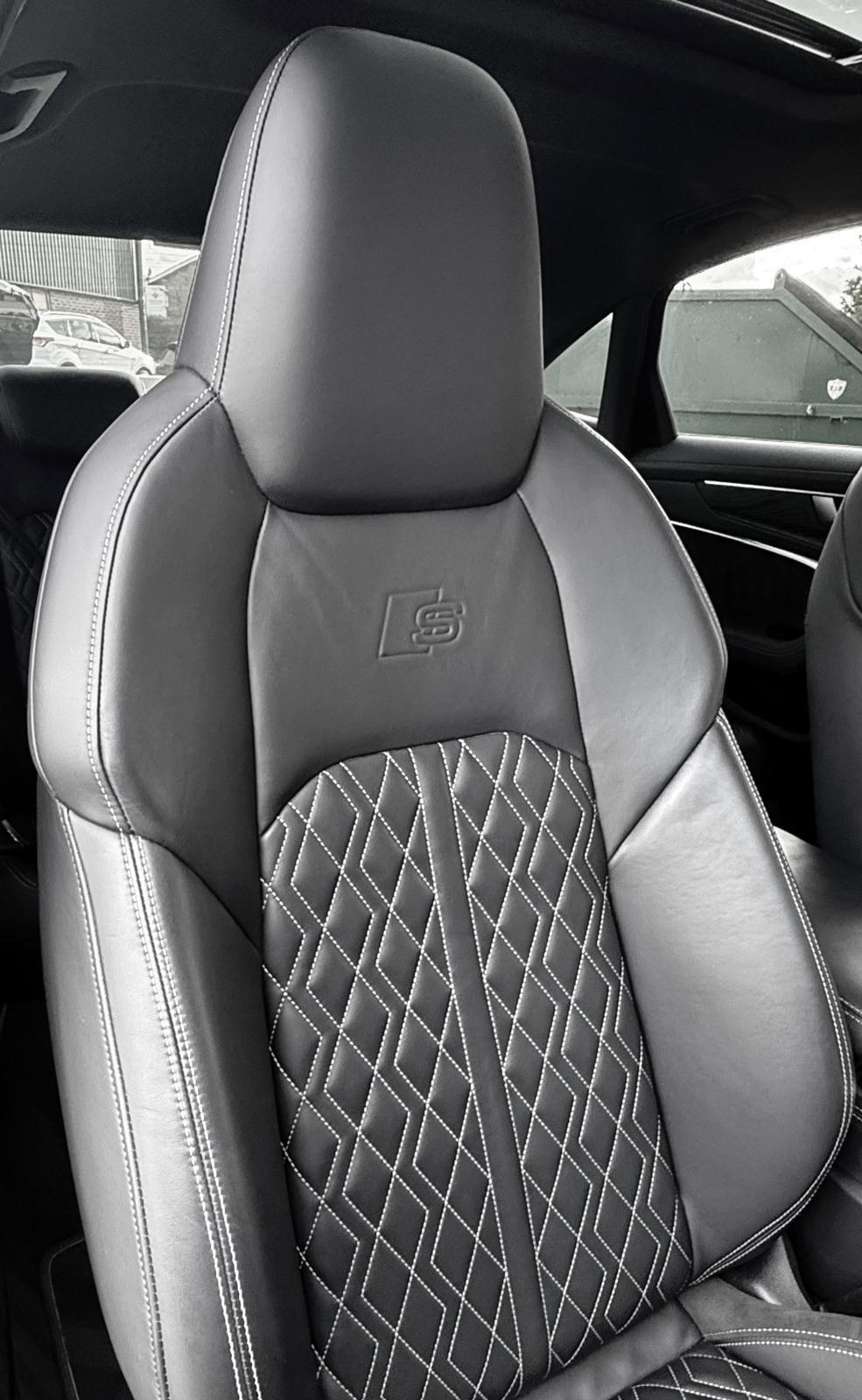 Audi A6 Saloon view 36