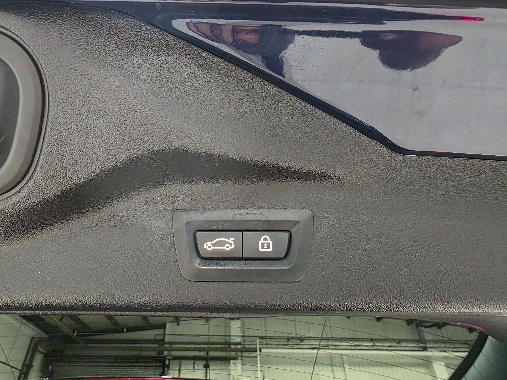 BMW X7 view 83