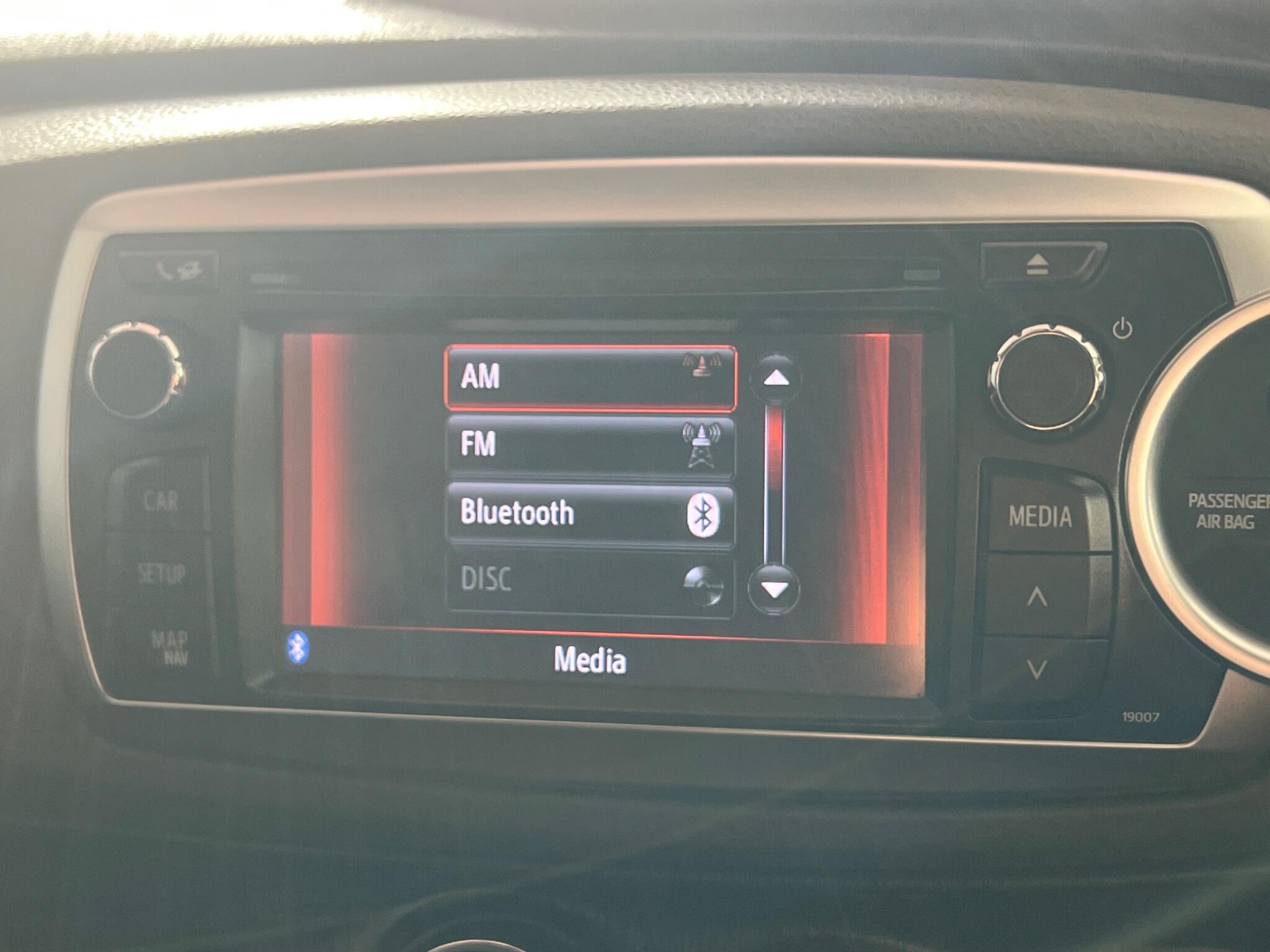 Toyota Yaris view 40