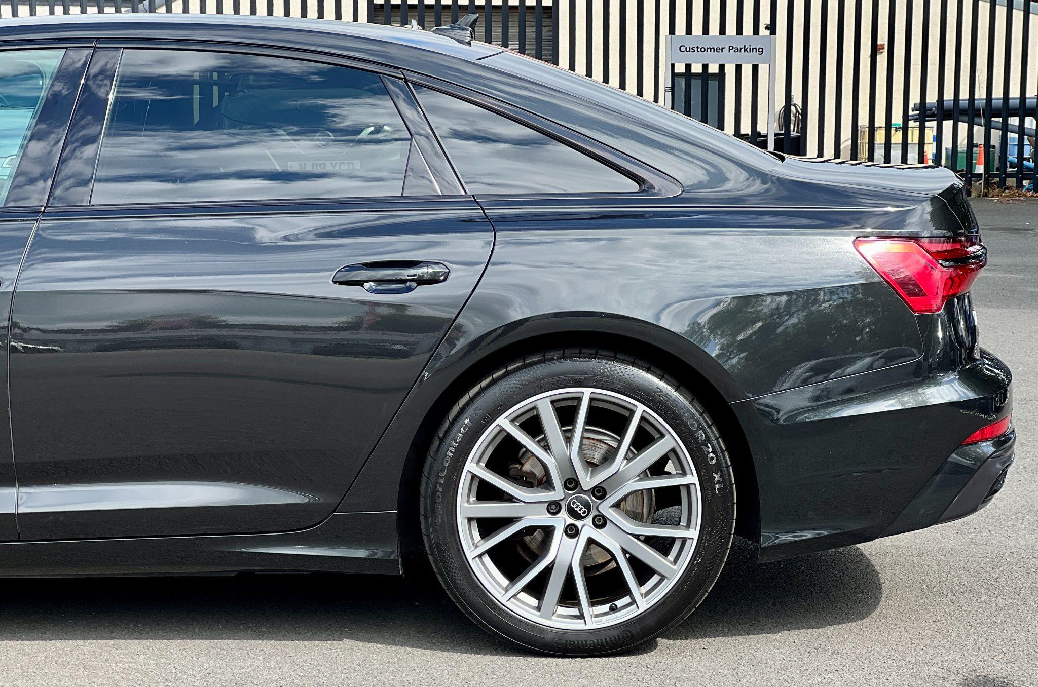 Audi A6 view 33
