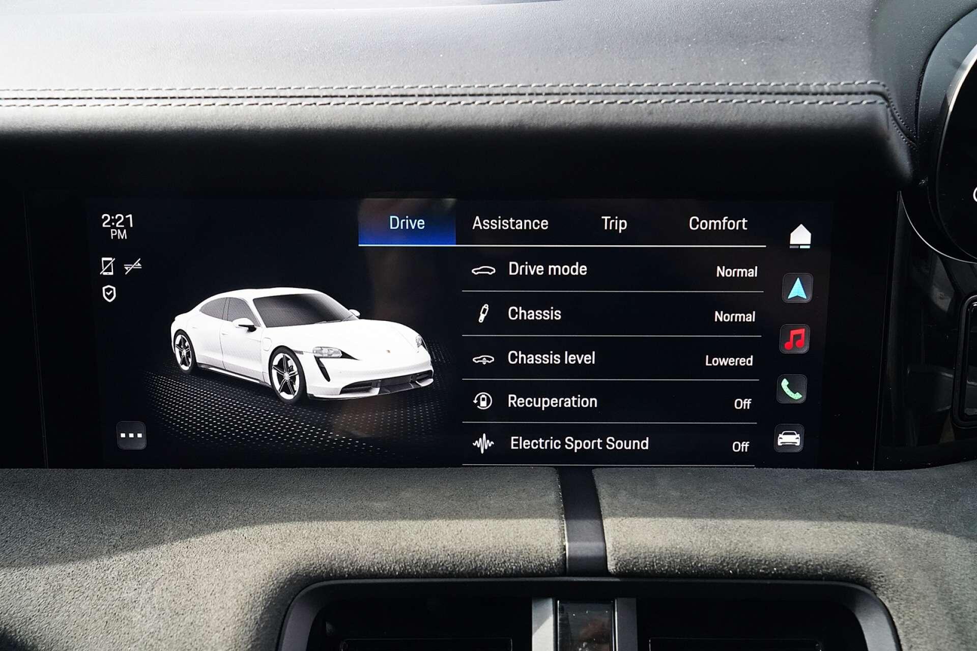 Porsche Taycan view 26