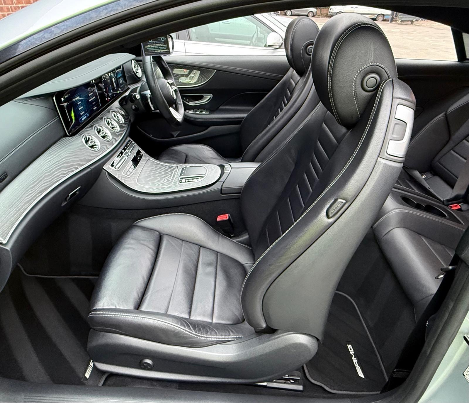 Mercedes-Benz E-Class view 93